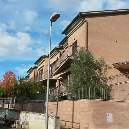 L'incanto Bed and Breakfast Μονταλτσίνο